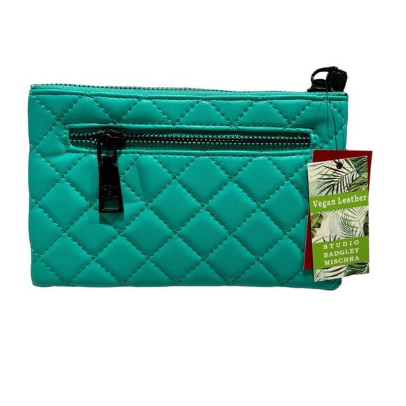 NWT! Badgley Mischka Diamond Green Quilted Clutch - Picture 4 of 6